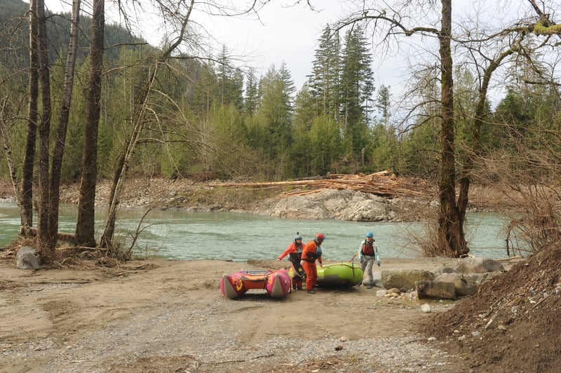 Pulling Boats in at Big Eddy