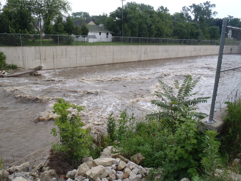 wingdam ~800cfs, 6/23/10