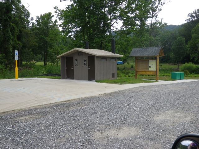 The facilities at the new put in. 