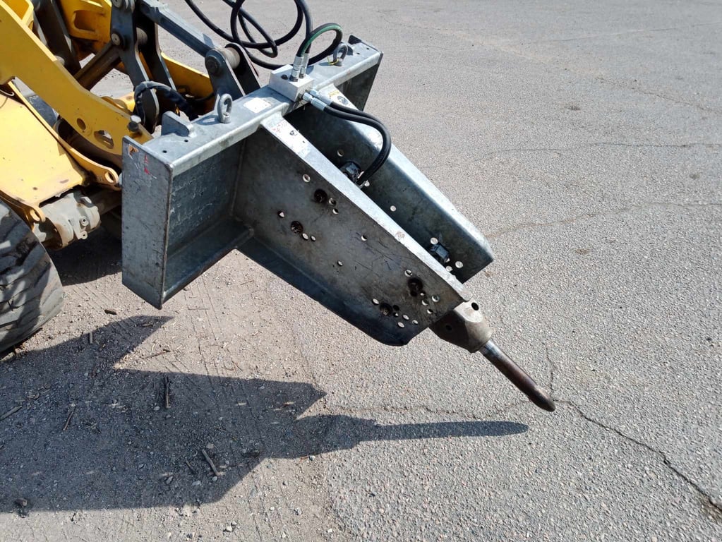Skid Attachment Bobcat Hydraulic Jackhammer for Sale