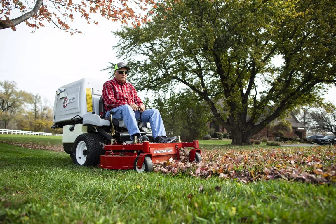 Exmark Navigator Mower, 48"