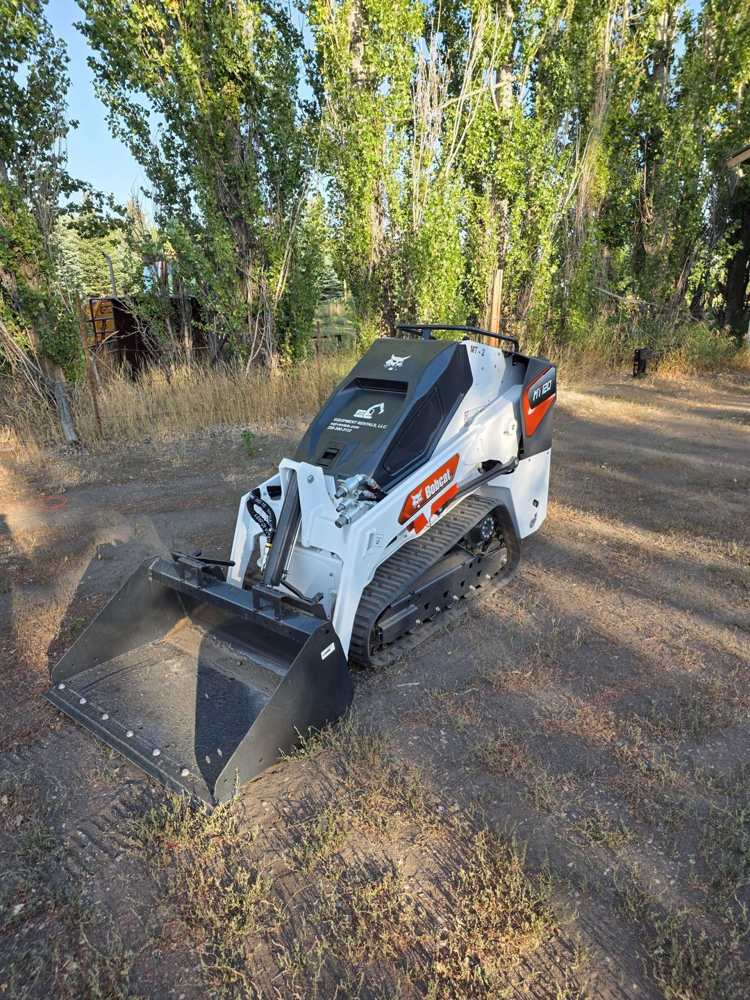 Mini Skid Steer - Bobcat MT120