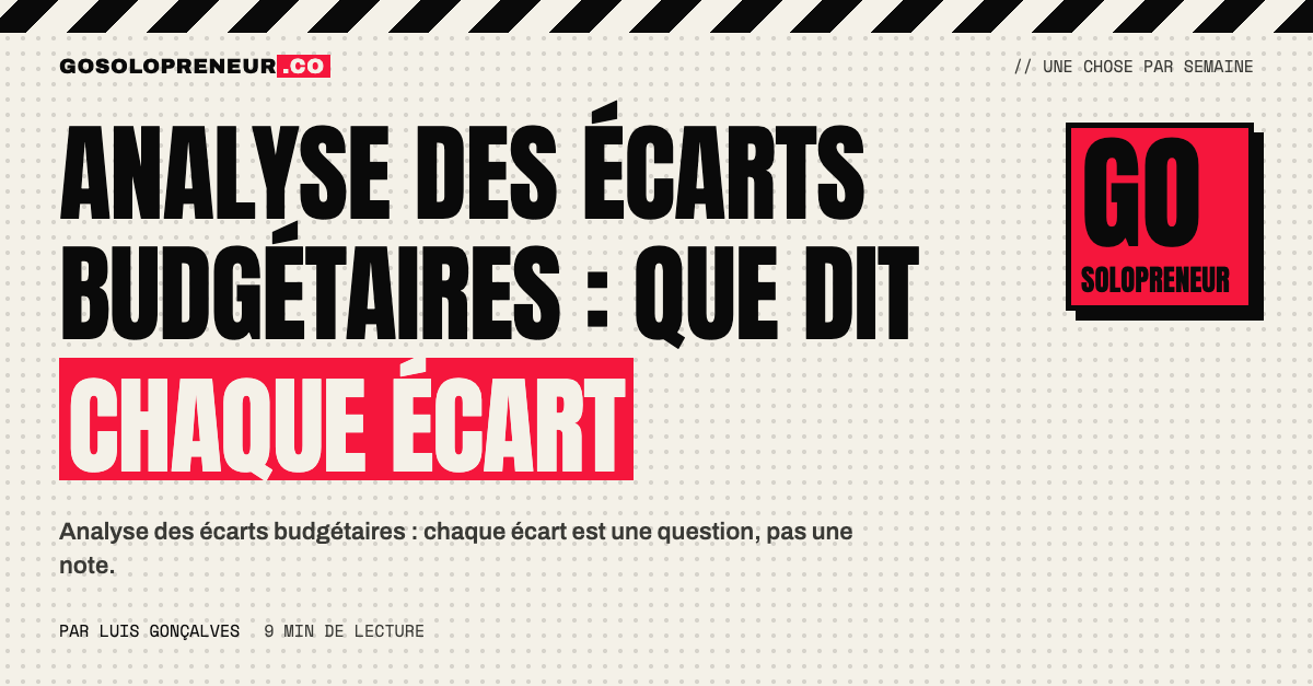 Un solopreneur compare son plan et ses dépenses réelles pour l'analyse des écarts budgétaires