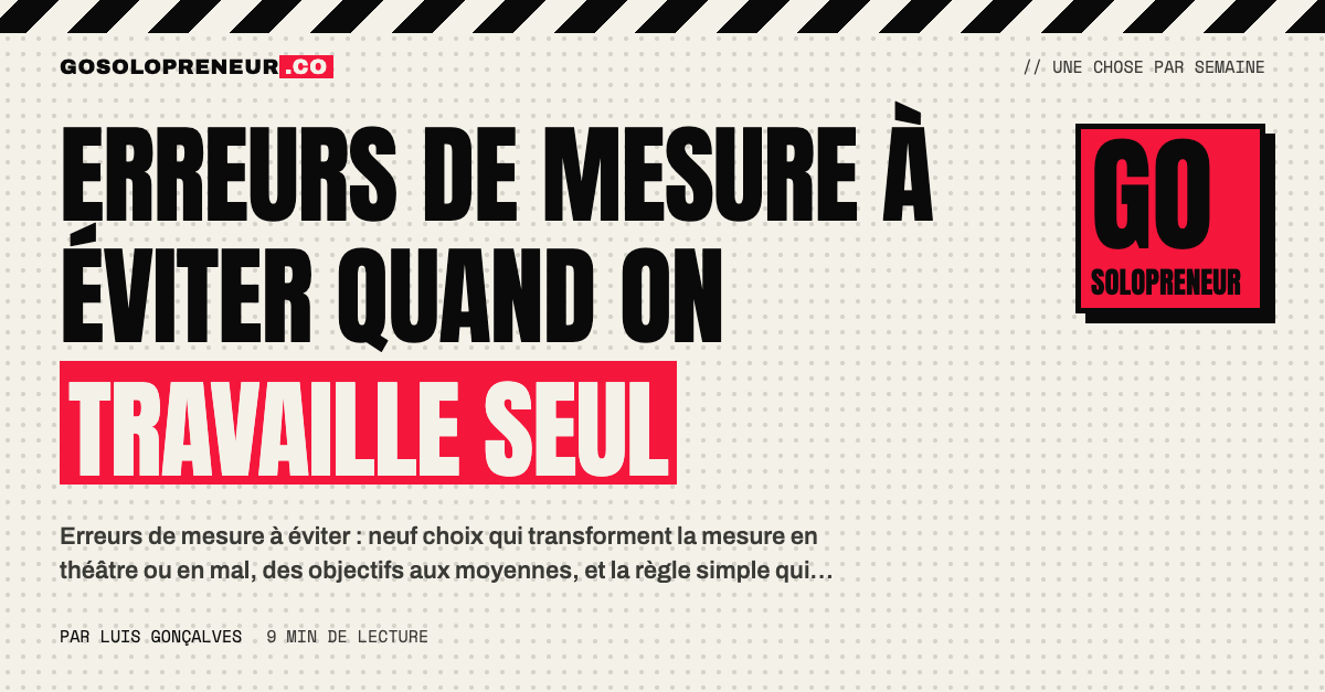 Une liste de neuf erreurs de mesure barrées sur le carnet d'un solopreneur qui travaille seul