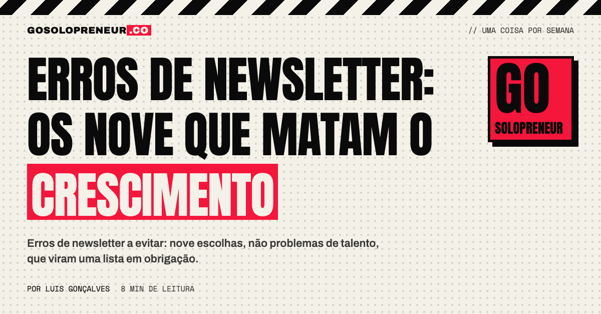 Lista de nove erros de newsletter riscados em um caderno