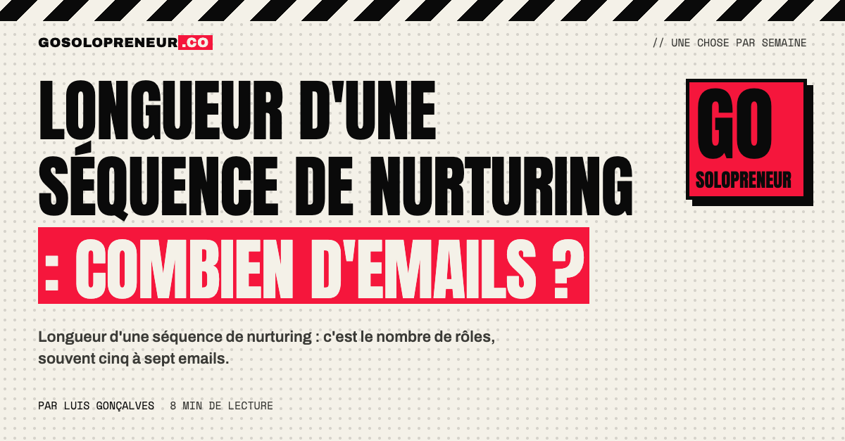 Un solopreneur compte les emails d'une séquence de nurturing sur un calendrier