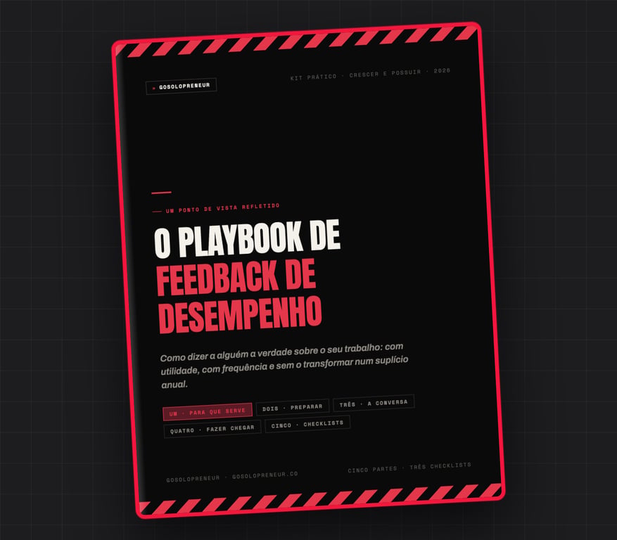 O Playbook de feedback de desempenho, capa do guia gratuito