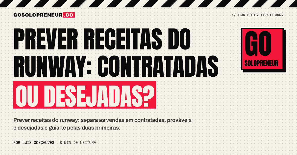 Três pilhas de moedas rotuladas contratada, provável e desejada