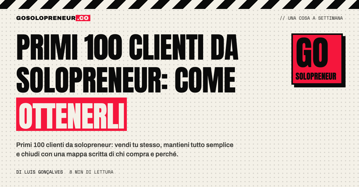 Persona che appunta su un quaderno la mappa dei primi 100 clienti da solopreneur
