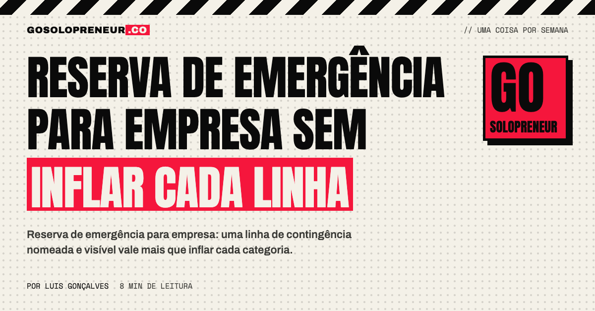 Cofrinho ao lado de uma planilha: reserva de emergência para empresa sem inflar cada linha do orçamento