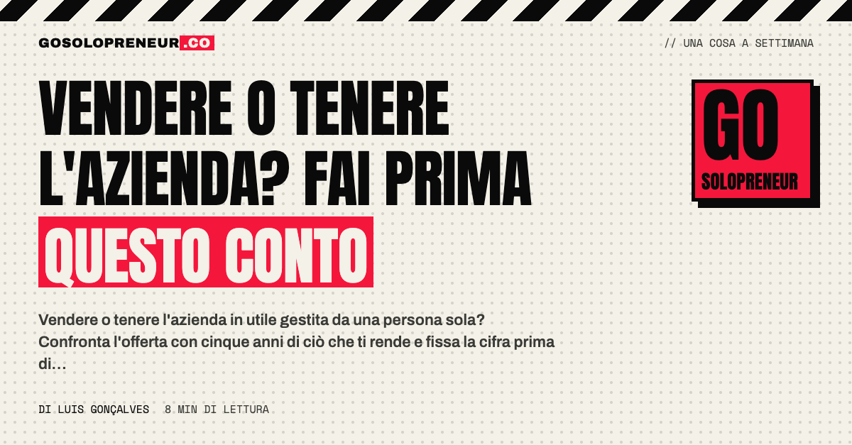 Bilancia con un'offerta da una parte e cinque anni di utili dall'altra: vendere o tenere l'azienda