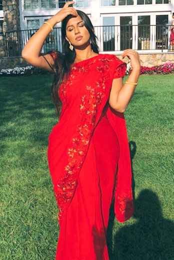 Jenny Lokhandwala Escort Girl