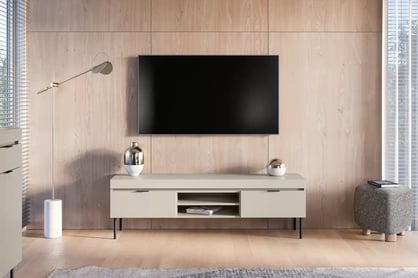 Dulap TV Sentia 157 cm pe bază metalică - cașmir / negru - Vânzarea de la expoziție  Dulap TV Sentia 157 pe bază de metal - cașmir/ negru - Vânzarea de la expoziție 