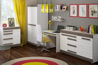 Comodă Tonemo 07 cu sertare 138 cm - pin de zăpadă / new grey cu două uși Comoda Blanco 07 cu sertare 138 cm - pin sniezna / new grey