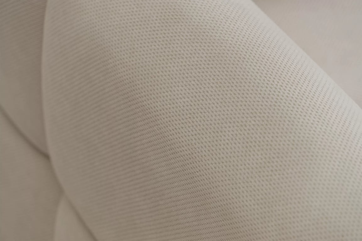 Fitelia kinyitható kanapé tárolóval - világos bézs Pretty 03 plüss / bükk lábak Kanapé rozkladana Fitelia tárolokkal - világos bézs plusz Pretty 03 / bükk 