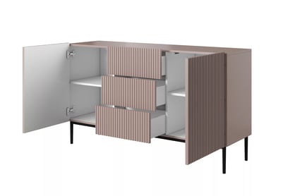 Nicole 150 cm-es komód három fiókkal - antik rózsaszín MDF / fekete lábak Komód Nicole 150 cm fiokokkal i metalowymi nogami - antik rozsaszín / fekete lábak