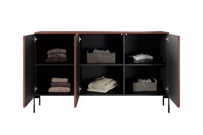 Comodă Sonatia 150 cm - burgundy Comoda cu trei uși Sonatia pe bază de metal 150 cm - burgundy