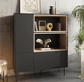 Komoda vysoká Desin 120 - čierny mat / Dub nagano Komoda vysoká Desin 120 cm z wnekami i szuflada - Čierny mat / Dub nagano