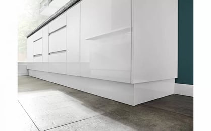 Vysoká kuchyňská skříň Campari SPM60/2357 pro vestavbu trouby a mikrovlnky vysoká skříňka kuchenny Campari SPM60/2357 pro zabudowy piekarnika i mikrofalowki