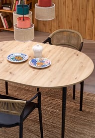 Rozkladací jedálenský stôl Elaris 102-142x102 cm - dub artisan / čierne nožičky Stôl rozkladany Elaris 102-142x102 cm Dub artisan / nožičky čierny