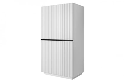 Dulap Nicole 100 cm cu față canelată și mânere metalice - alb mat / mânere negre