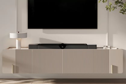 Závesný TV stolík Malmi 200 cm - kašmírová / crema bianca / zlatá TV skrinka Malmi 200 cm závesná - kašmír / crema bianca / zlaté