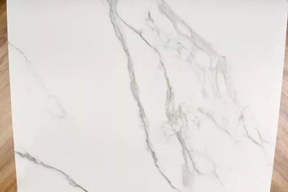 Nolvari kihúzható étkezőasztal 160–200x89 cm - fehér márvány / fehér lábak vivaldi stůl rozkladany Deska - fehér mramor, Nohy - fehér