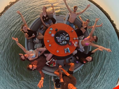 Unique Self Drive Noosa River Boat Hire Enterprise Delivering High Margins and Low Overheads image