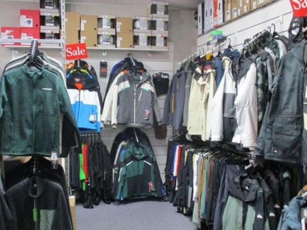 Well-Established Retail & Rental Snow Sports Business For Sale - Prime Belconnen, ACT- High Foot Traffic - Equipment Included - Training Provided - Gr, photo 3