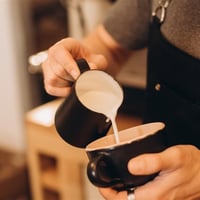 Hole in the Wall Cafe for Sale 550 Rent North Shore 20 to 25 kg Coffee image