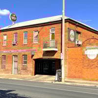 LEASEHOLD - Royal Mail Hotel, Mooroopna VIC - 1P0268 image
