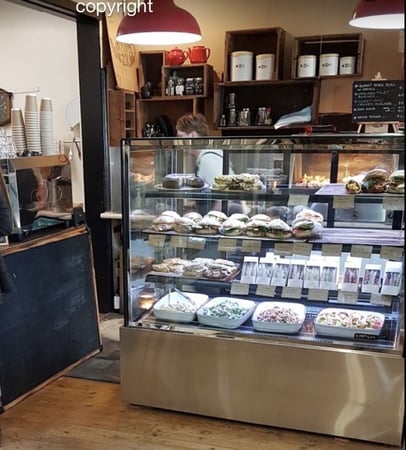 CAFFE AND  GENRAL FOR SALE IN DALESFORD VIC