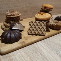Confectionery Brand With $300k+ Annual Orders image