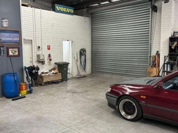 Renowned Automotive Service and Repair Business for Sale-Busy Bayswater, VIC Location-Strong Turnover: $320,000-Vehicle & Equipment Included-Growth Pr