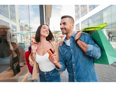 SH00111 - WOMEN\'S ONLINE ECOMMERCE STORE image