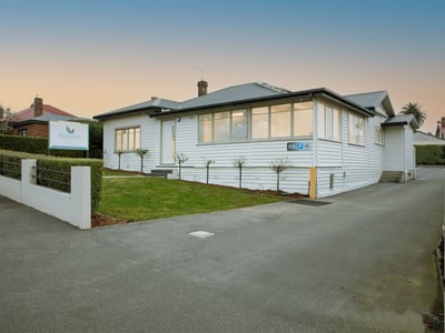 Cosmetic Clinic - Tasmania - First Class Business image