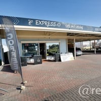 Retail/Cafe shop  on the main road for lease image