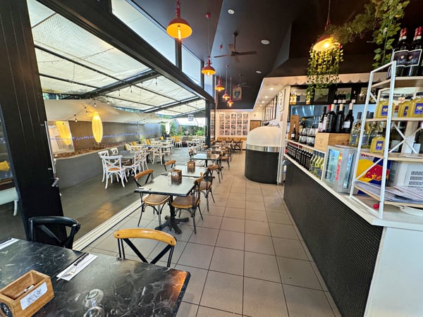 Exclusive Italian Restaurant & Pizza Shop in Carseldine