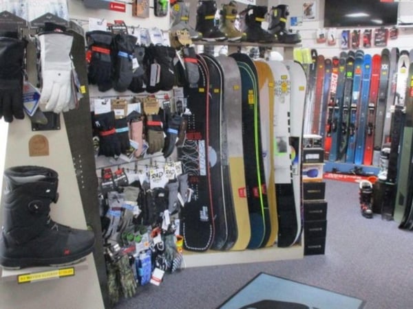 Well-Established Retail & Rental Snow Sports Business For Sale - Prime Belconnen, ACT- High Foot Traffic - Equipment Included - Training Provided - Gr, photo 2