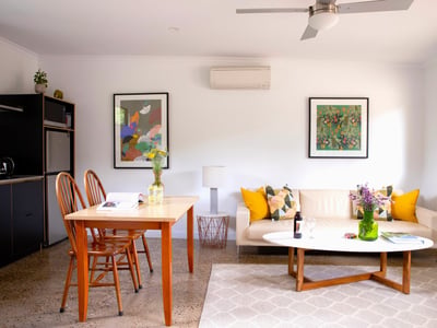 Photo of FREEHOLD GOING CONCERN - Goldfield Riverside Apartments, Bright VIC - 1P0625