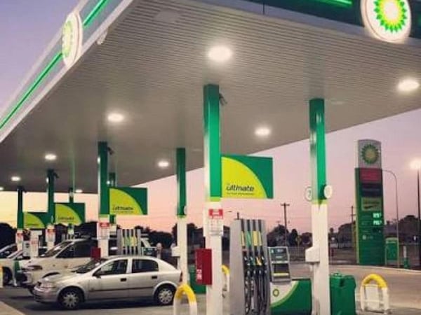 Freehold Commercial Property for Sale - Petrol Station with Truck Stop - Only 5 Years Old - Secure Lease - 6,300 m² Site - Prime Oberon, NSW - Highly