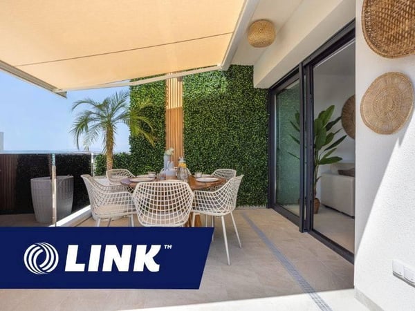 Branded Awning Component Supplier with National Distribution primary image