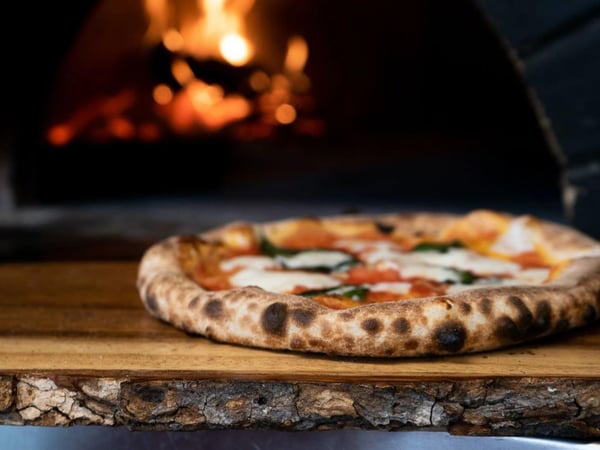 Funky Pizza shop with liquor license