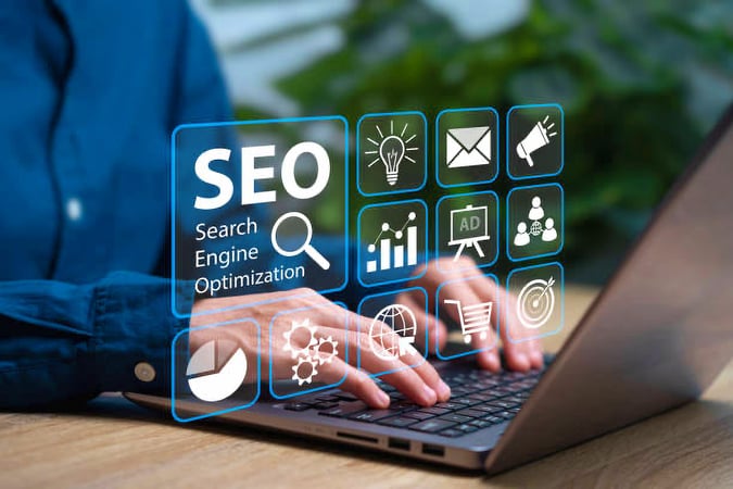 Online Marketing Agency with Freelance Outsourcing