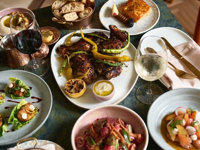 Profitable $25K per Week Restaurant - Prime Location PF1541 image