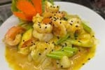 Thriving Thai Restaurant in Prime Beachfront Location With 2 BR Residence
