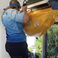 Mobile Services Business Cleaning Air Conditioners across the Gold Coast image