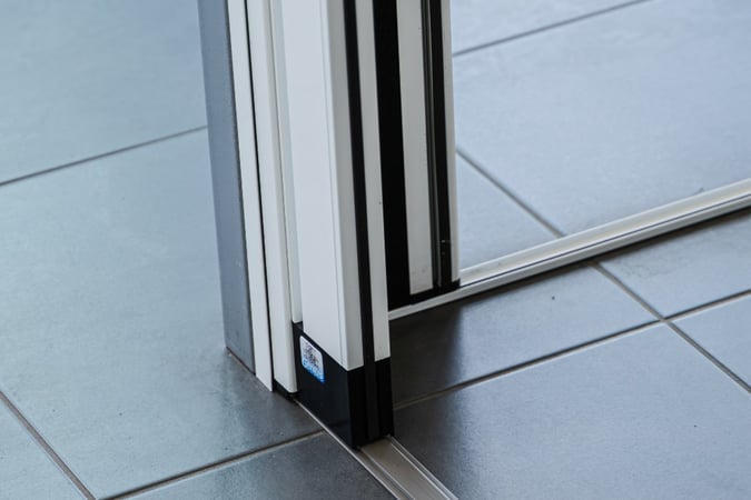 Leading Retractable Screen Manufacturer Business - REV 1.9M p.a (Our Ref: D2087), photo 2