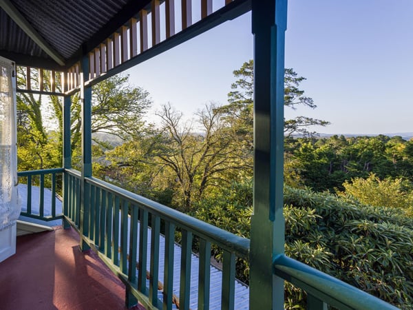 Historic Blue Mountains Guest House w Over 100 Years of Operation MAS274 primary image