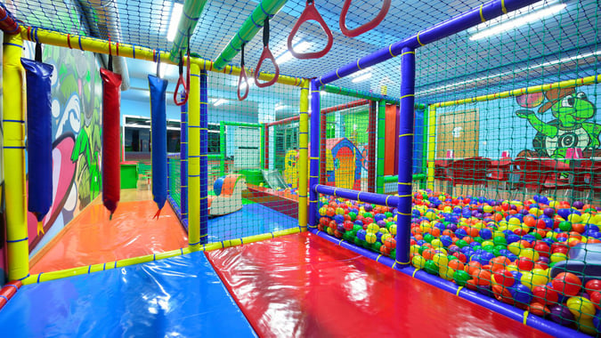 BUSINESS FOR SALE -INDOOR PLAYLAND & CAFE  NEAR JANDAKOT